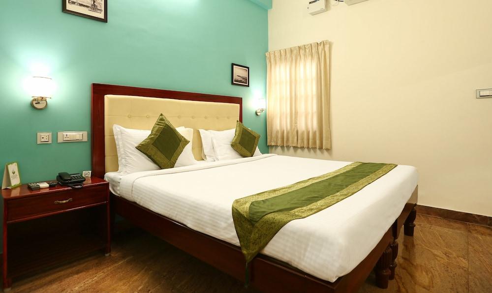 Treebo Grace Inn, 3 Min Walk From Promenade Beach Pondicherry Luaran gambar