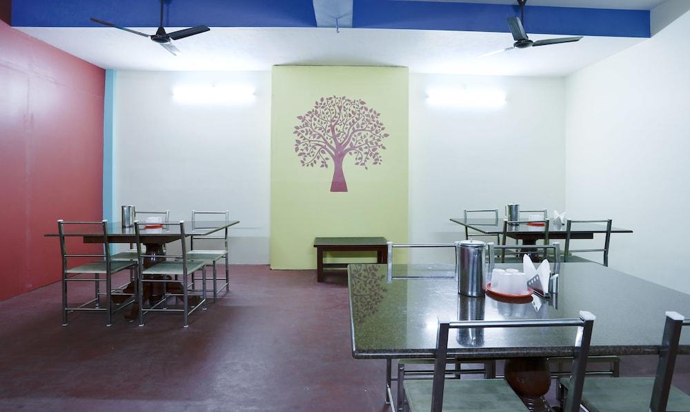 Treebo Grace Inn, 3 Min Walk From Promenade Beach Pondicherry Luaran gambar
