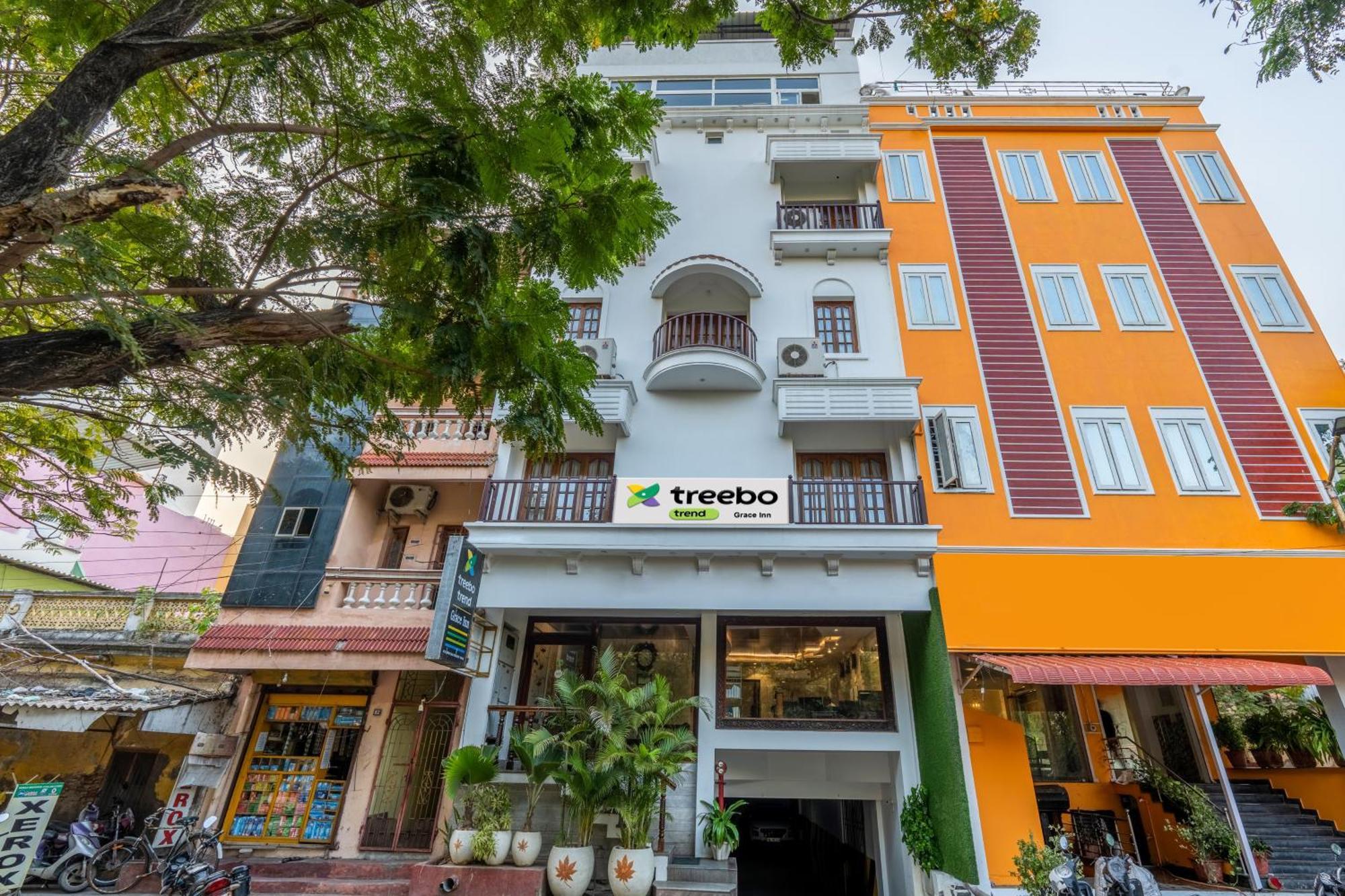 Treebo Grace Inn, 3 Min Walk From Promenade Beach Pondicherry Luaran gambar