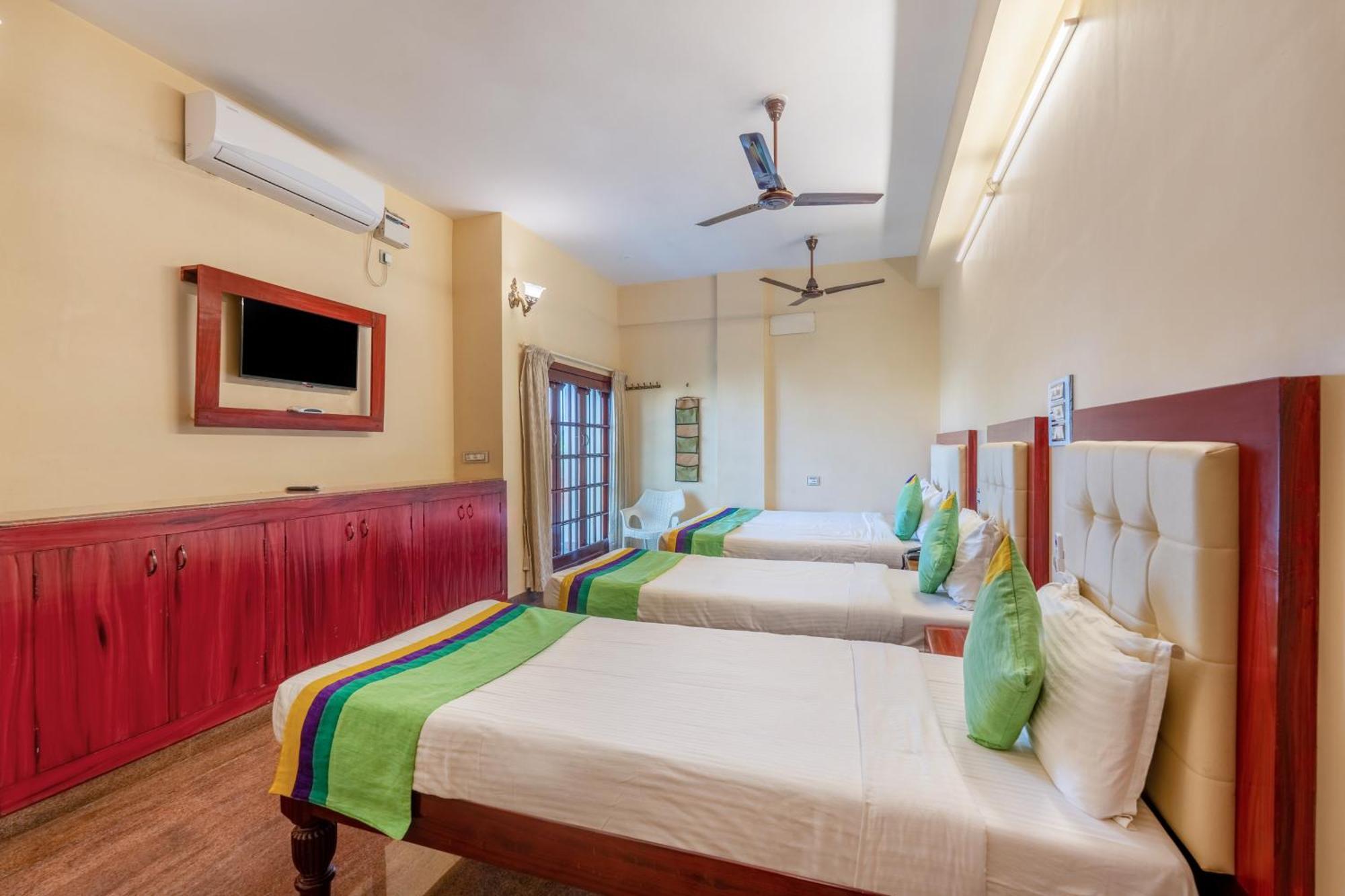 Treebo Grace Inn, 3 Min Walk From Promenade Beach Pondicherry Luaran gambar