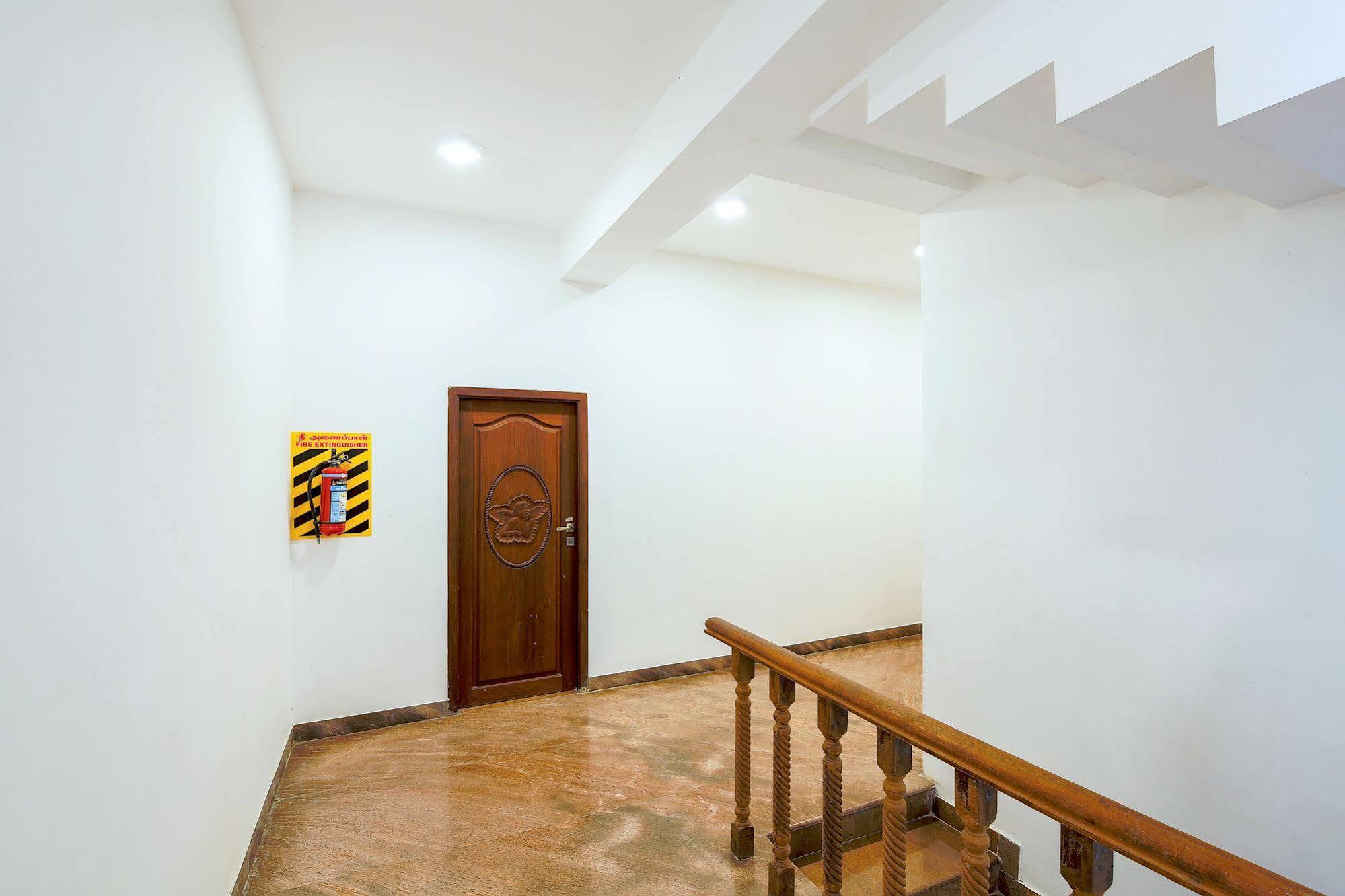 Treebo Grace Inn, 3 Min Walk From Promenade Beach Pondicherry Luaran gambar